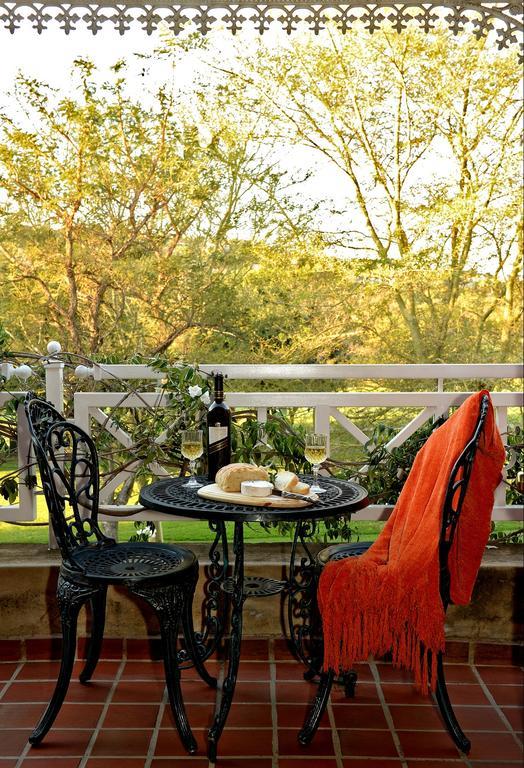 The Woodpecker Inn Pretoria Exterior photo