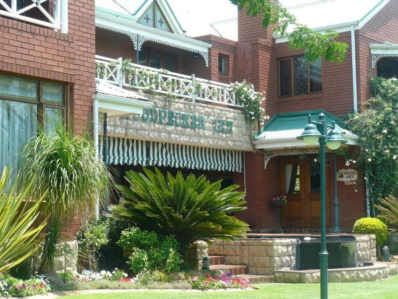 The Woodpecker Inn Pretoria Exterior photo