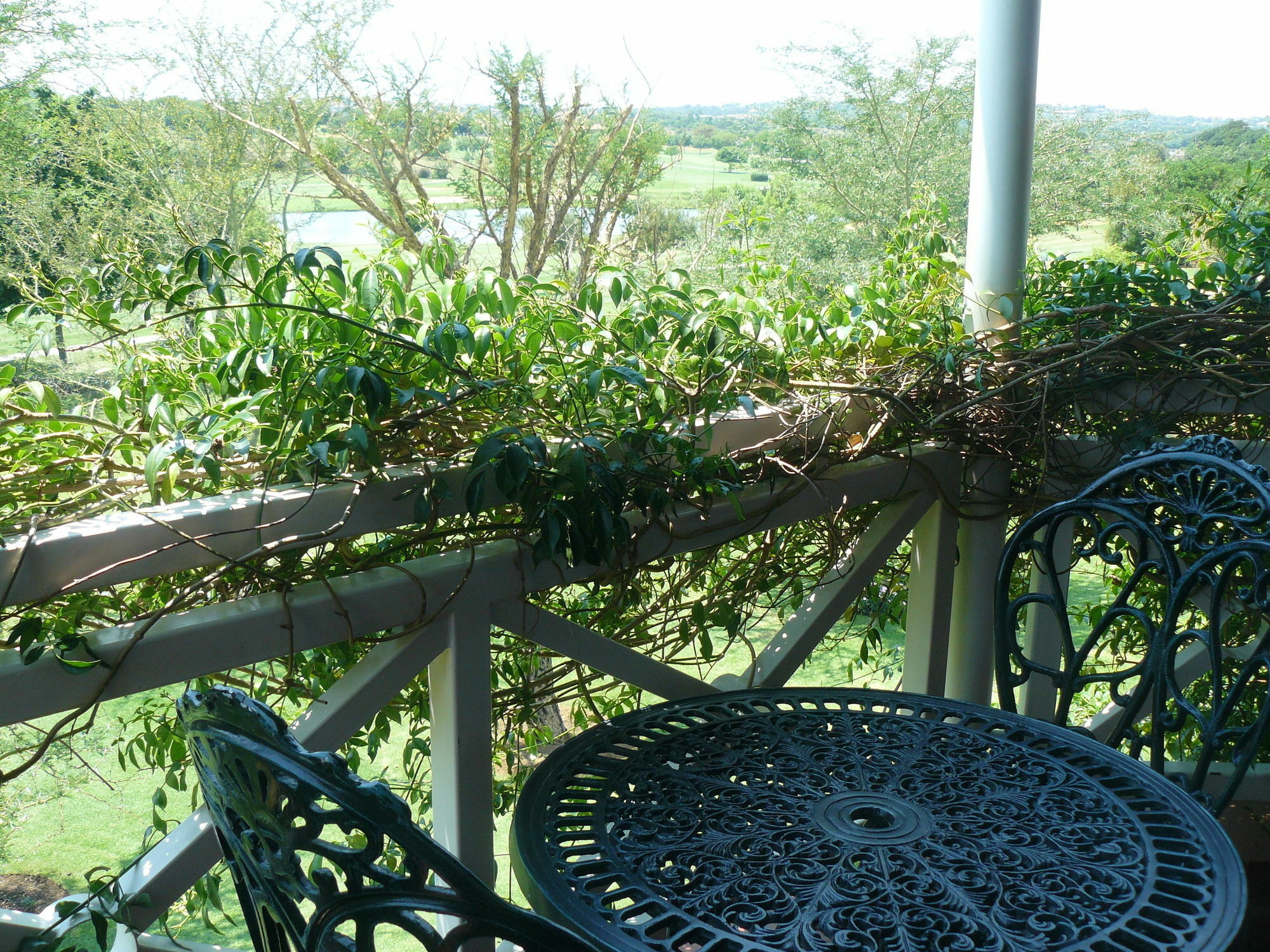 The Woodpecker Inn Pretoria Exterior photo